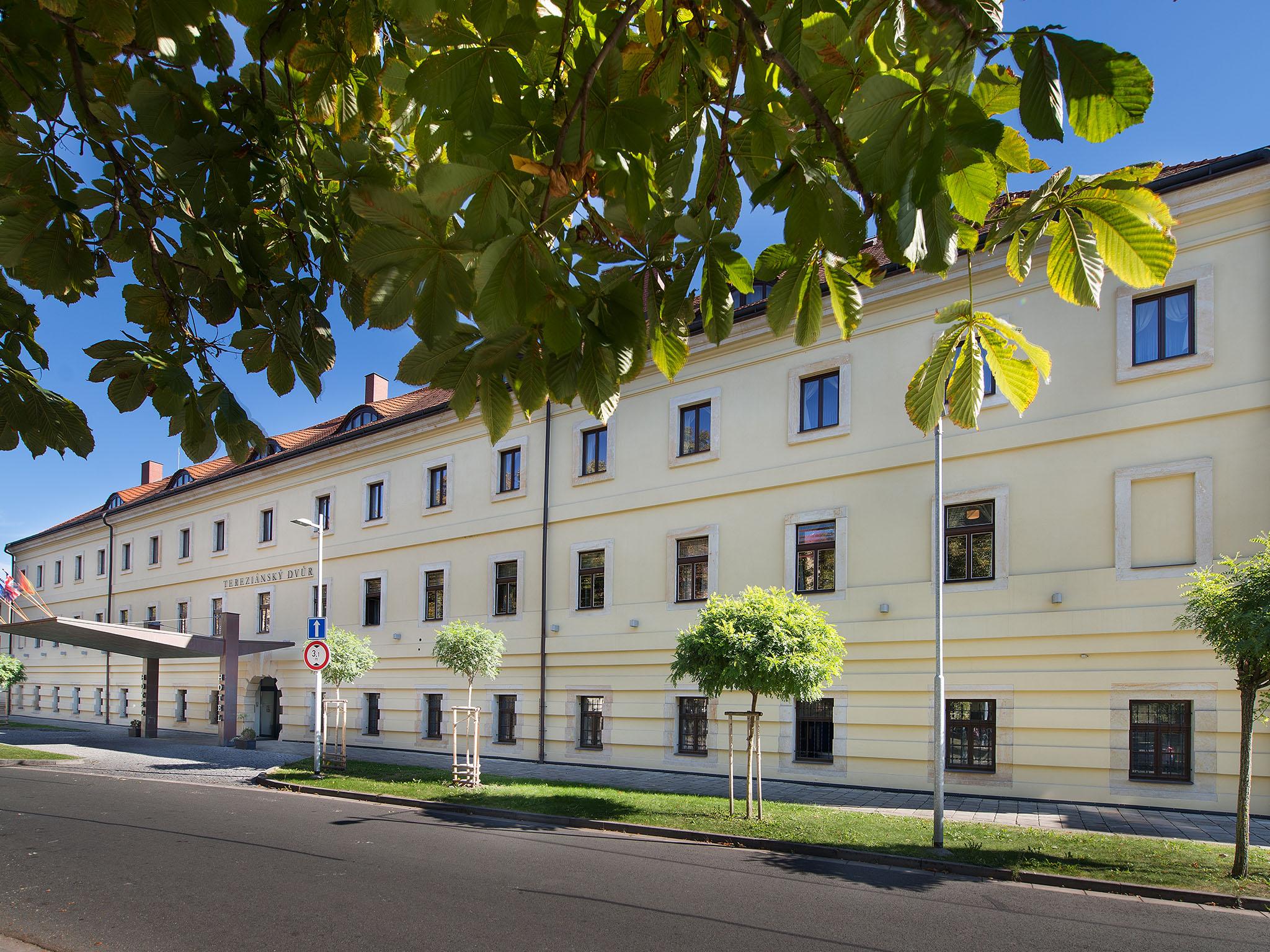 Ea Hotel Tereziansky Dvur Hradec Králové Eksteriør bilde
